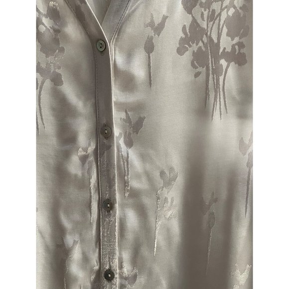 LOGO by Lori Goldstein size 1X champagne satin like rayon floral long sleeve top - Picture 2 of 9